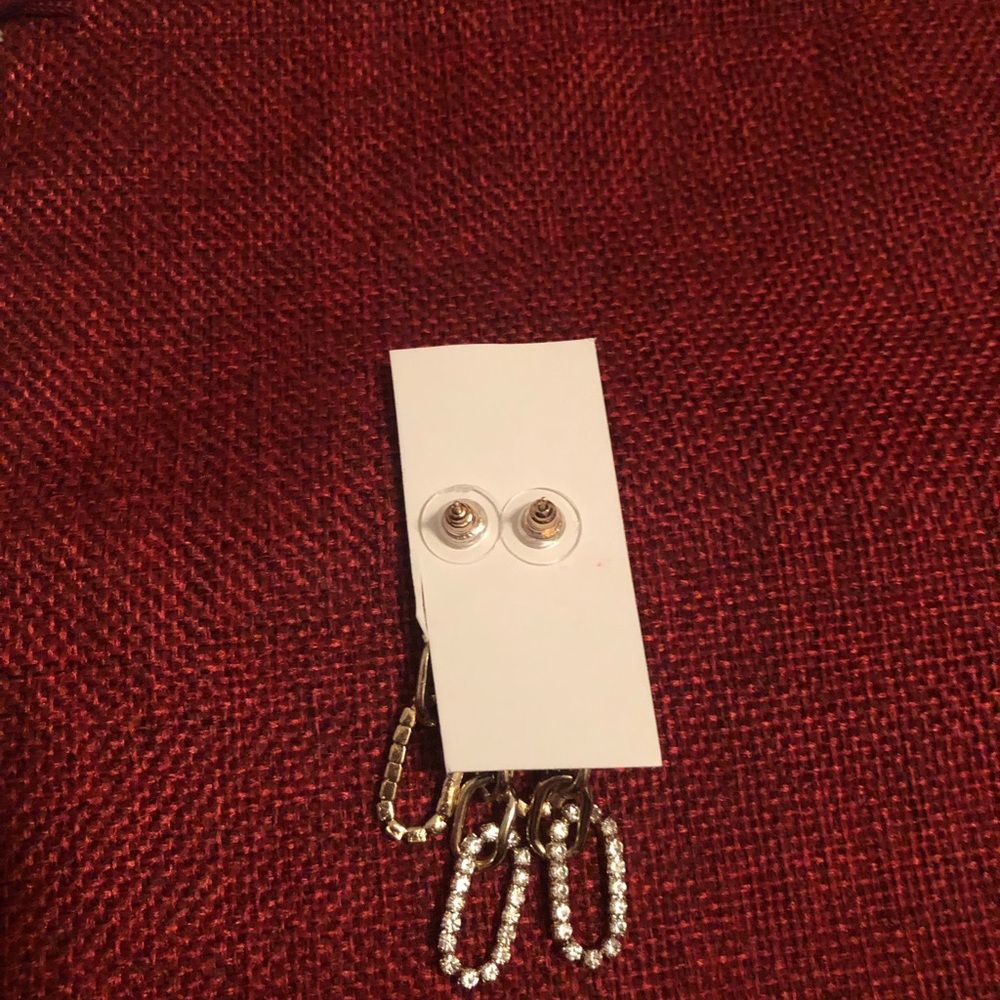 Elegant Gold and Crystal Drop Earrings - Picture 6 of 6